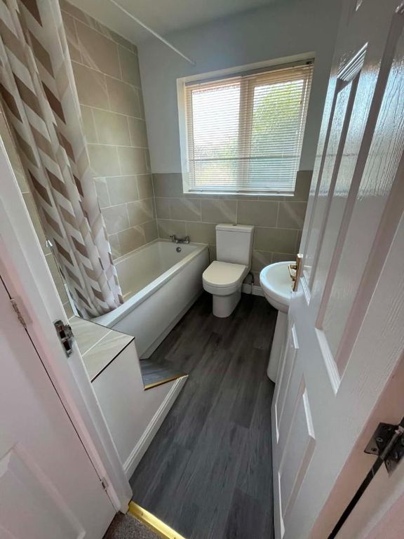 Property photo 2 of 10 6d9333d8-F2B9-4E5F-A894-8Fd373Fe9081.Jpeg
