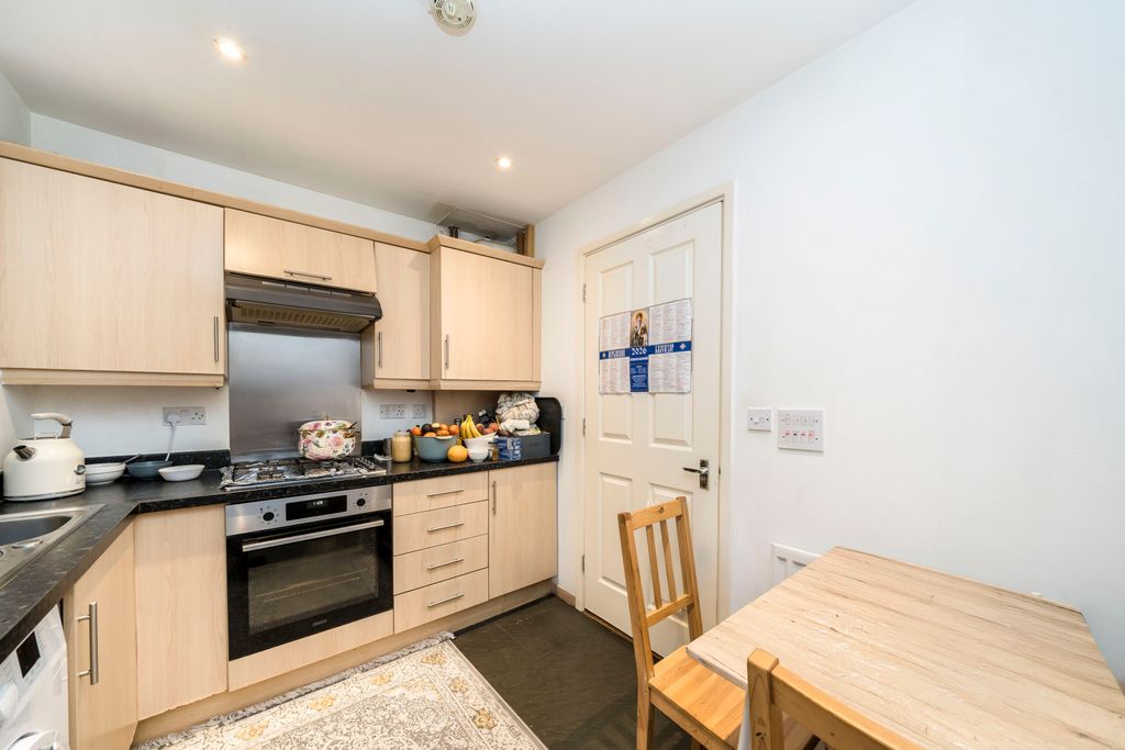 Property photo 2 of 6 Picture No. 06