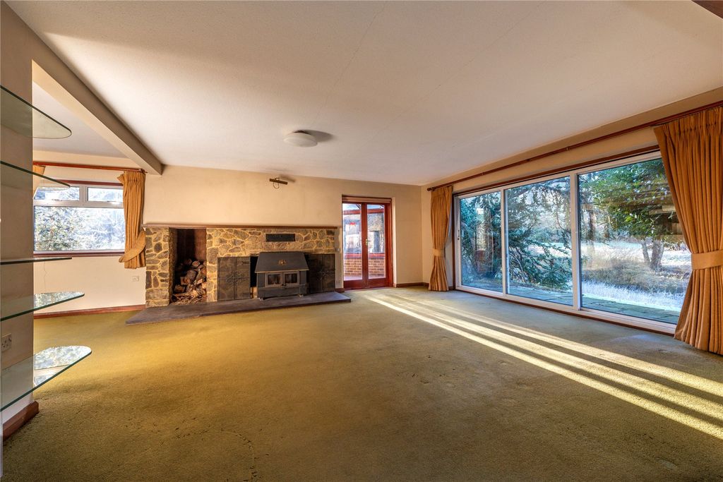 Property photo 3 of 21 Picture No. 04