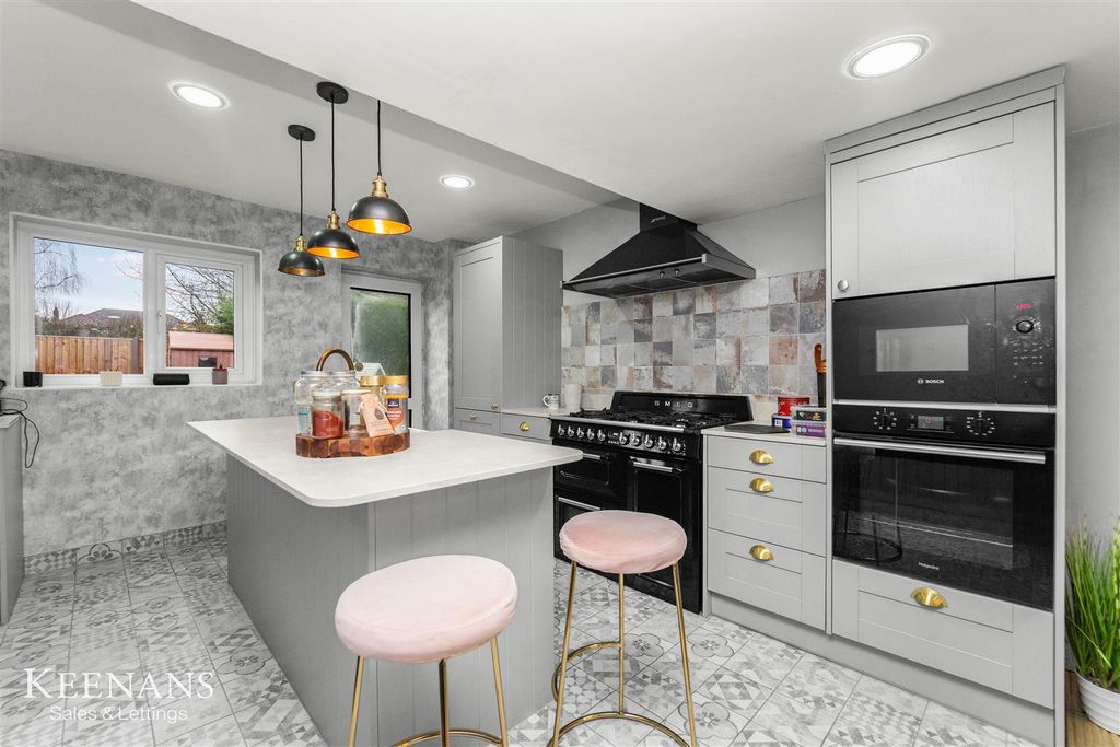 Property photo 2 of 47 2.Jpg