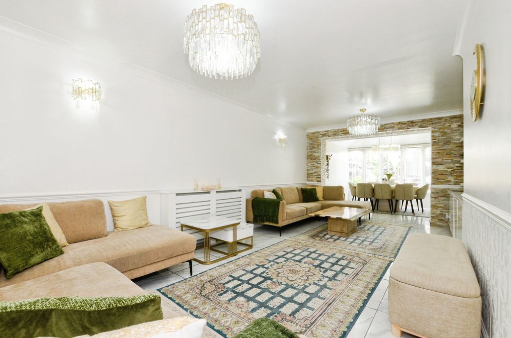 Property photo 2 of 20 Reception Room