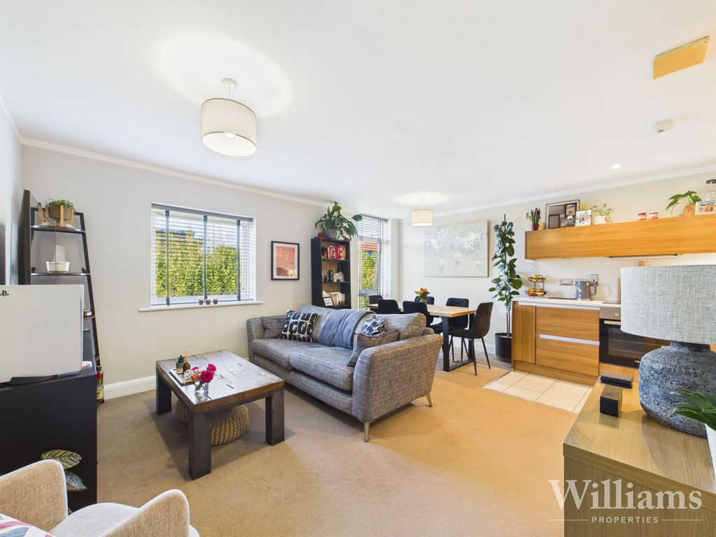 Property photo 2 of 13