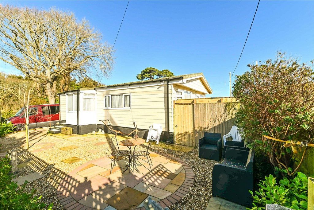 Property photo 1 of 15 Picture No. 13