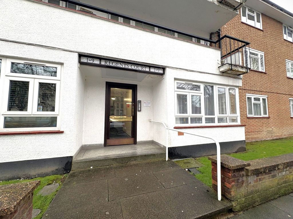 Property photo 1 of 8