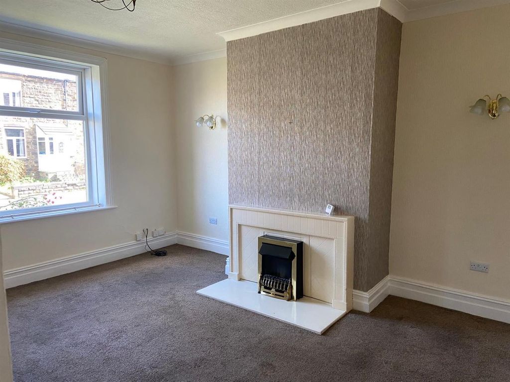Property photo 2 of 12 112Ell1.Jpg