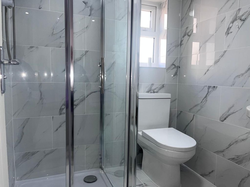 Property photo 3 of 3