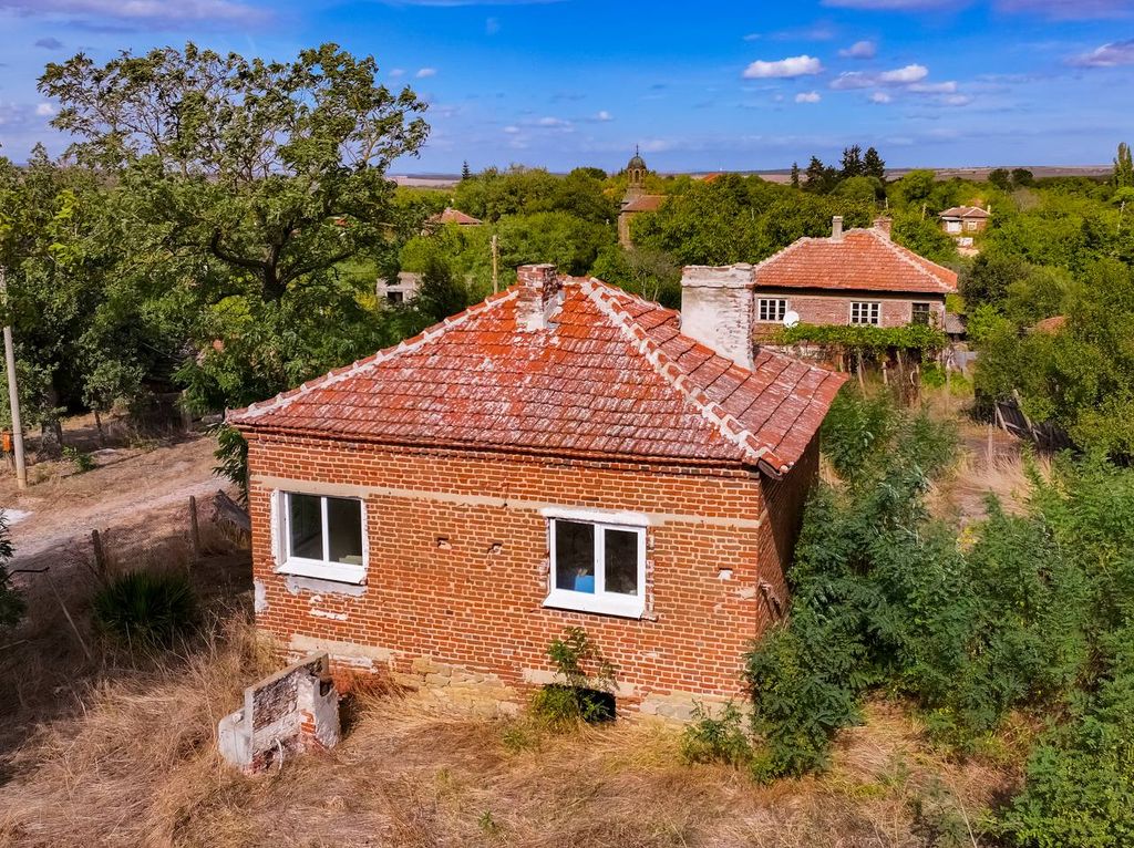 Property photo 2 of 5