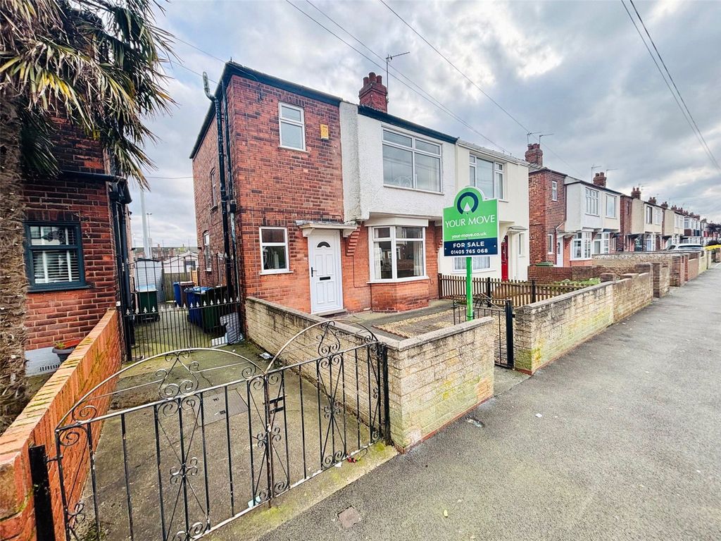 Property photo 2 of 12 Front