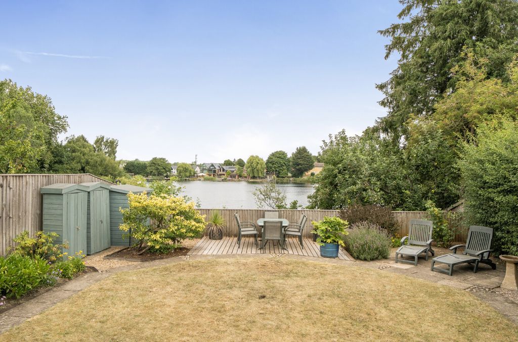 Property photo 1 of 22 Rear Garden