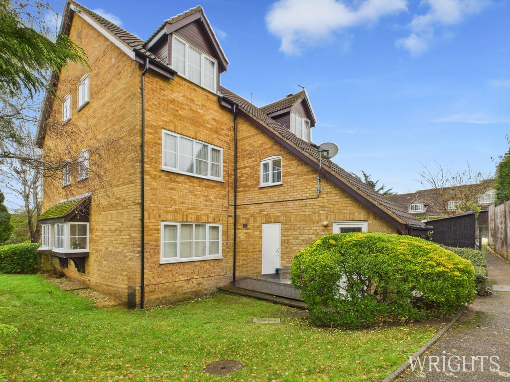 Property photo 1 of 6