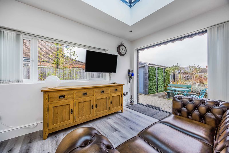 Property photo 3 of 24 Photo 8