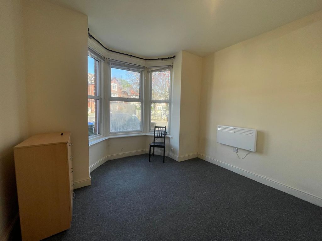 Property photo 1 of 9 Photo-2025-04-10-14-41-33