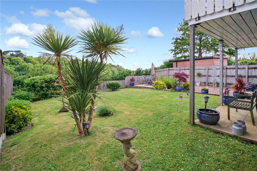 Property photo 3 of 23 Picture No. 23