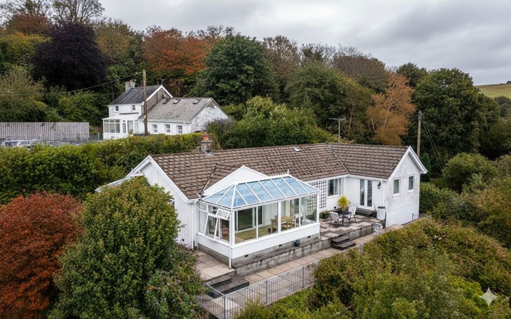 Property photo 2 of 39