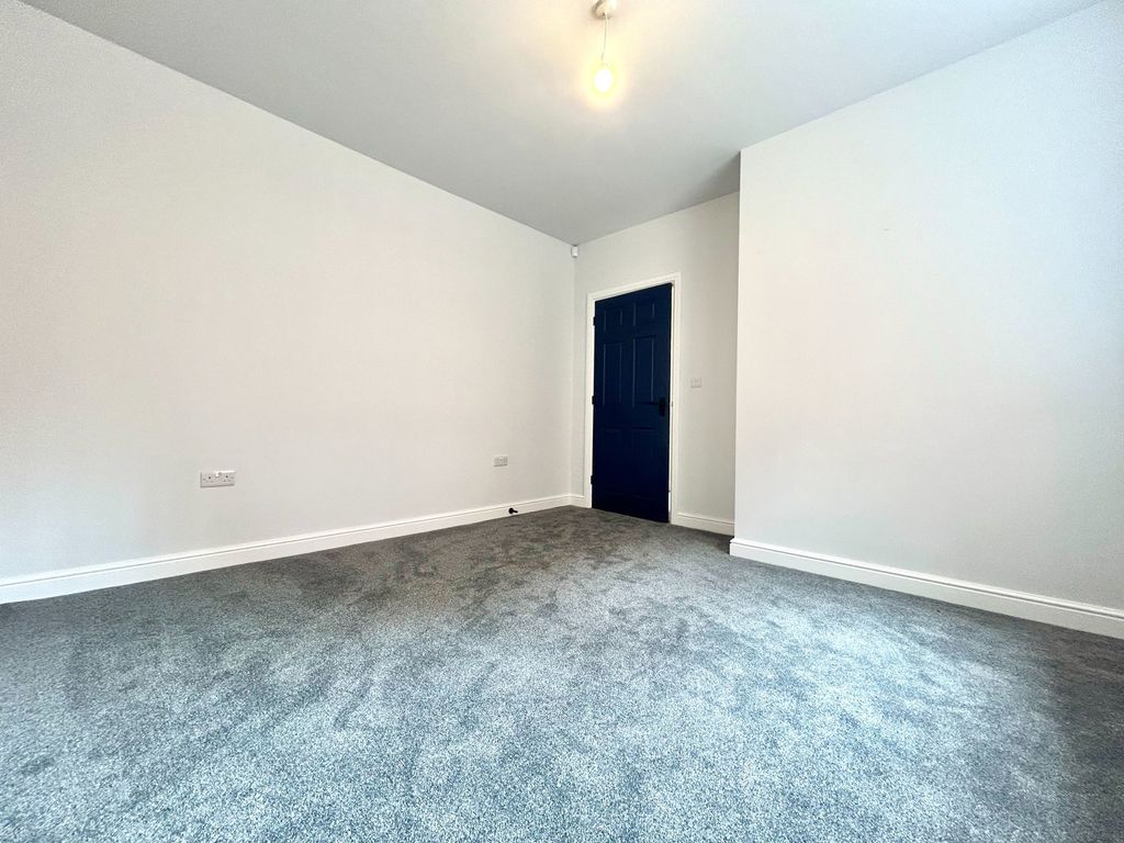 Additional image 12 of 2 bed flat for saleVicar Street, Sedgley, Dudley DY3