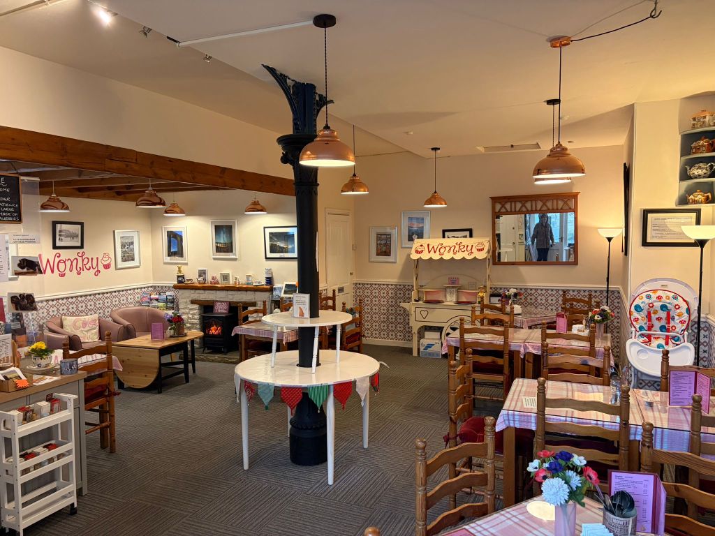 Property photo 2 of 9