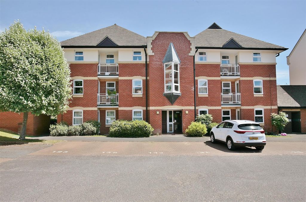 Property photo 2 of 7