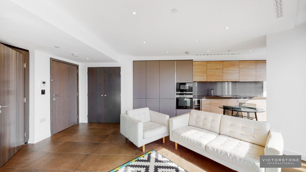 Property photo 3 of 16 2941645