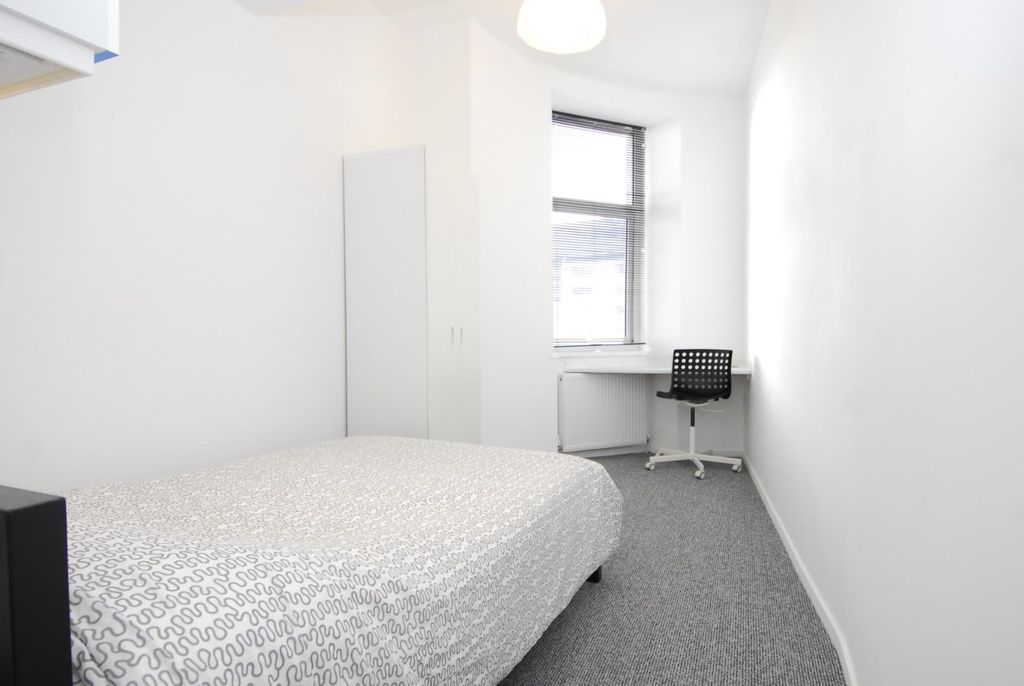 Property photo 1 of 6 55Ebringtonstf1005.Jpg