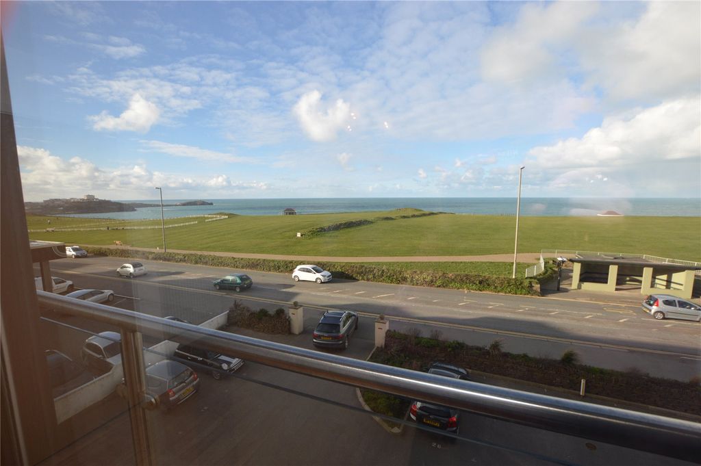 Property photo 2 of 9 View