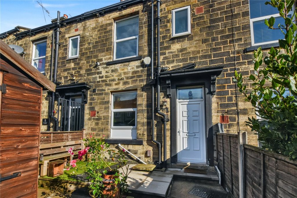 Property photo 1 of 11 Picture No. 05