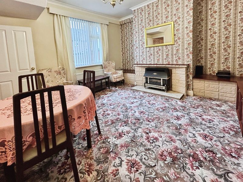 Property photo 3 of 11 Photo 9