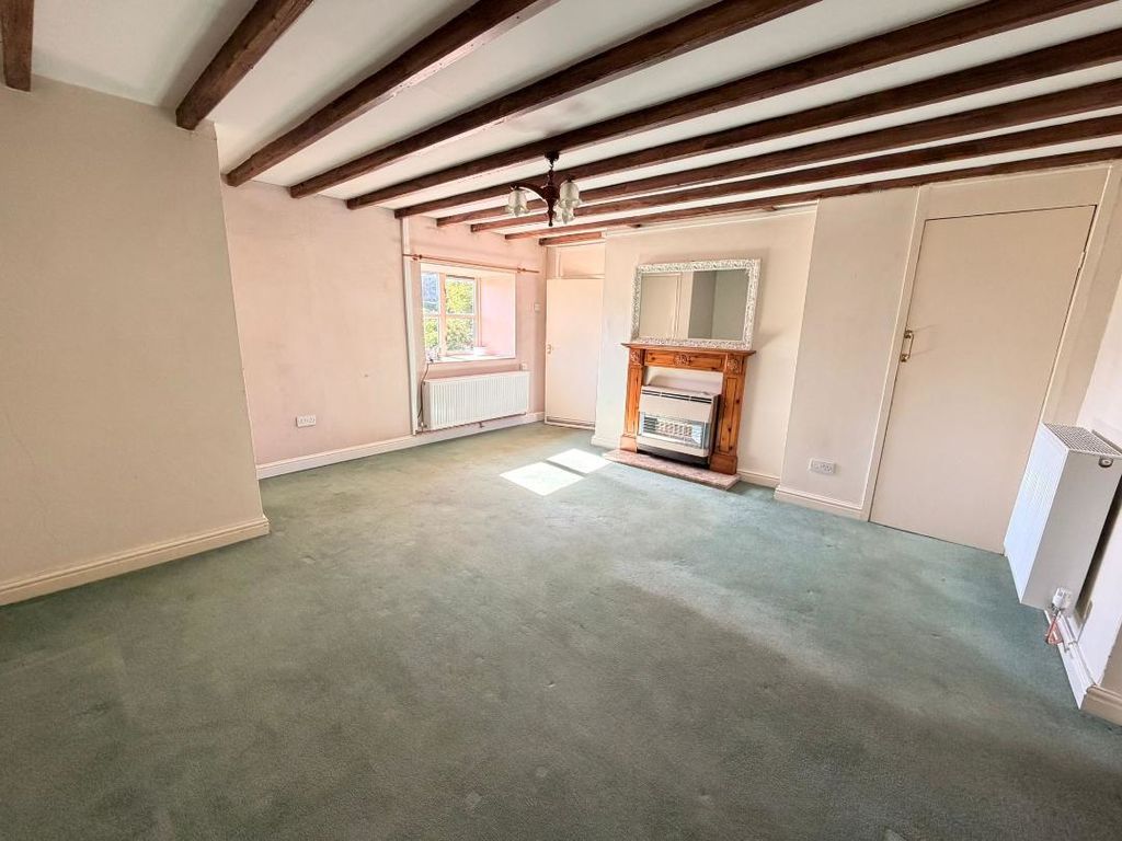 Property photo 3 of 8 Photo 3
