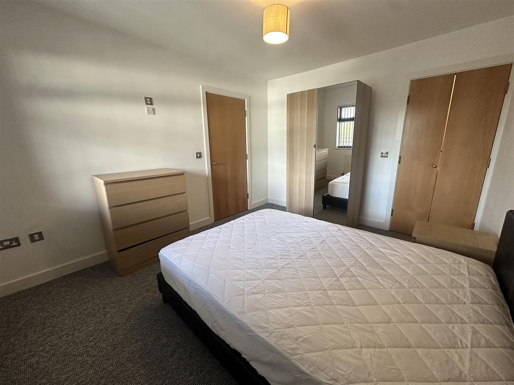 Property photo 3 of 11 Img_0306.Jpeg