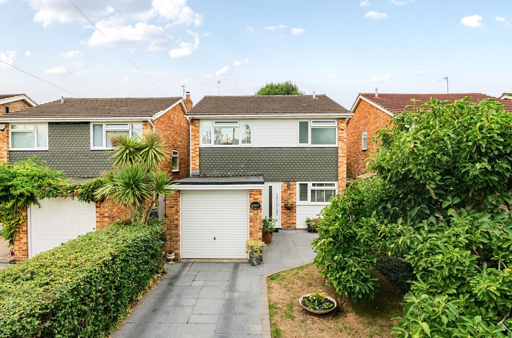 Property photo 1 of 20 1513930-16-6A9d2E...