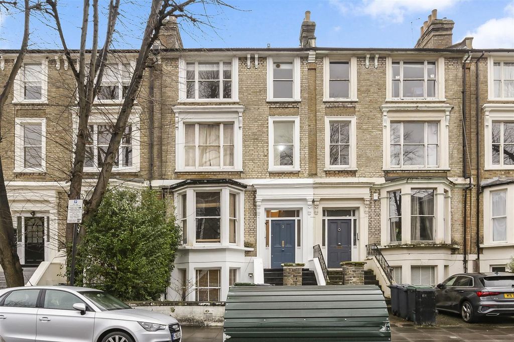 Property photo 1 of 11