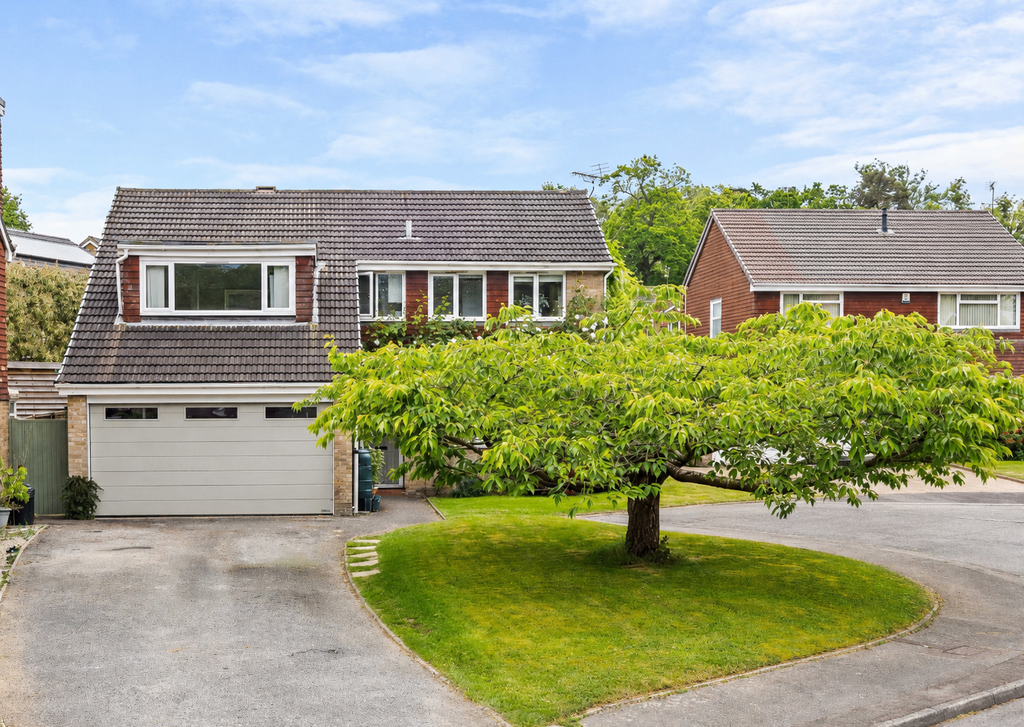 Property photo 1 of 19