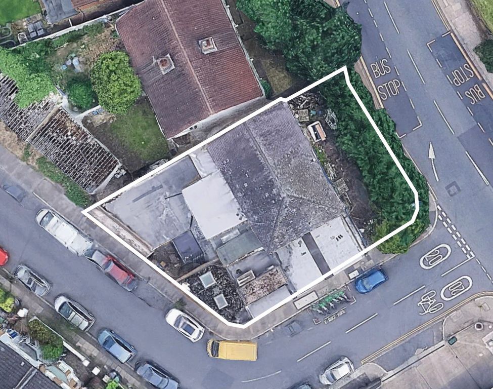 Property photo 2 of 3