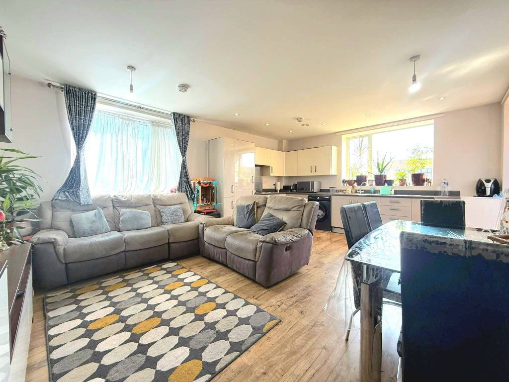 Property photo 1 of 7 5