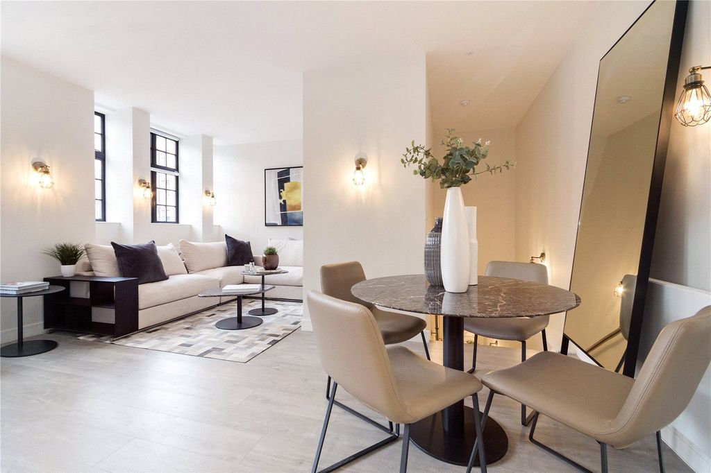 Property photo 3 of 12 Picture No. 04