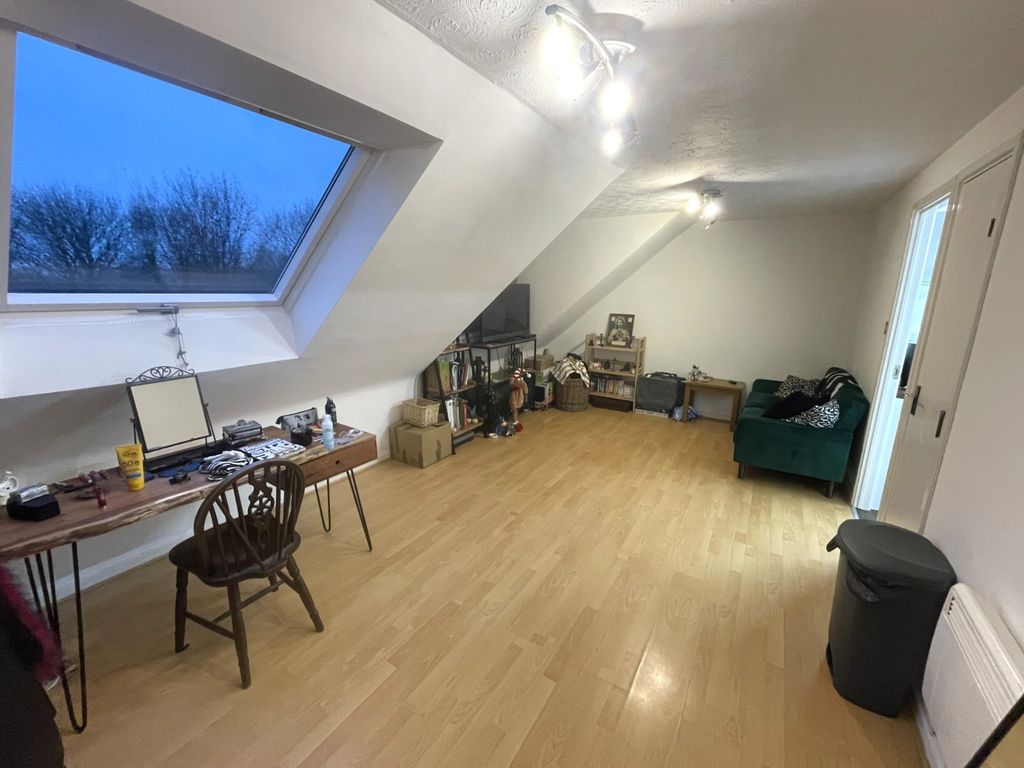 Property photo 3 of 9 Picture No. 03