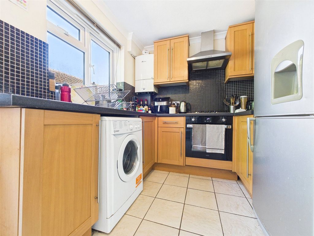Property photo 2 of 11 Picture No. 04