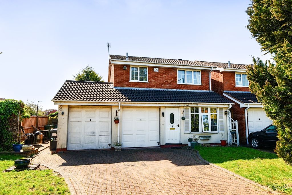 Property photo 1 of 12 1447245-13-69E89d24B5F07