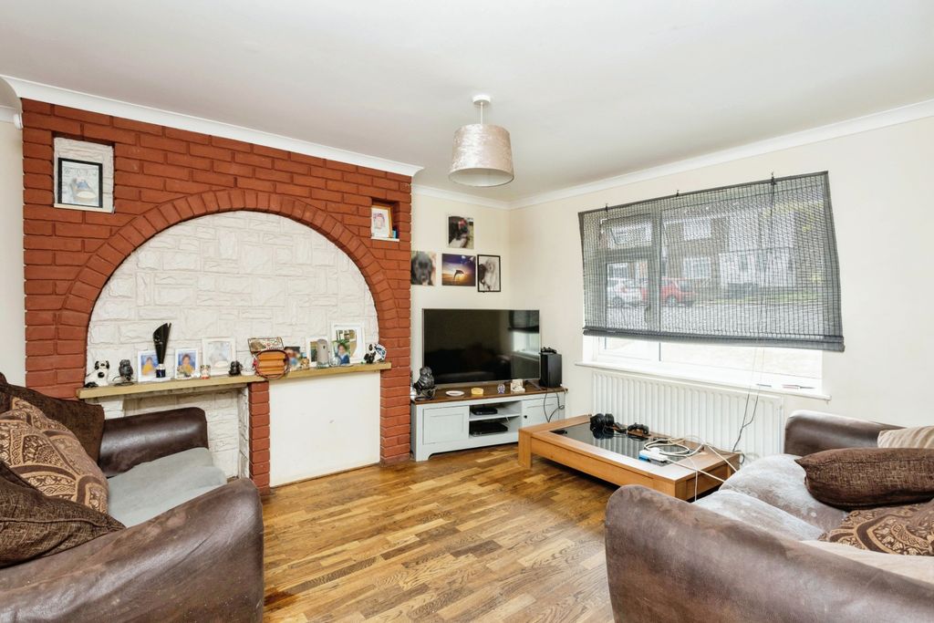 Property photo 3 of 10 Photography