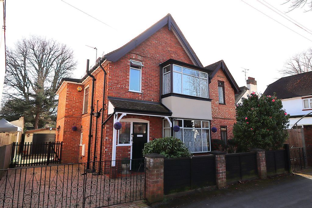 Property photo 1 of 23