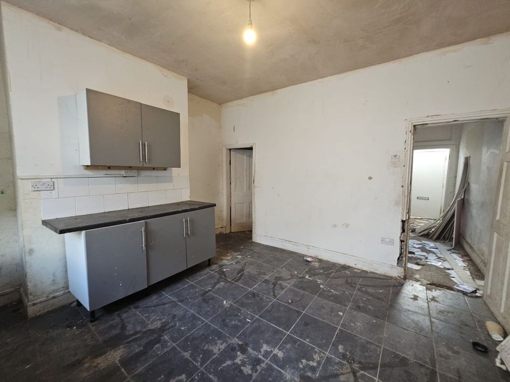 Property photo 3 of 10 Image 3