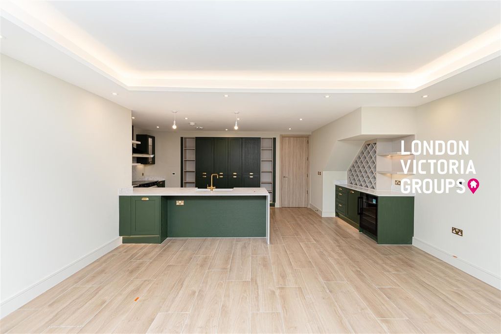 Property photo 3 of 30 1-5052.Jpg