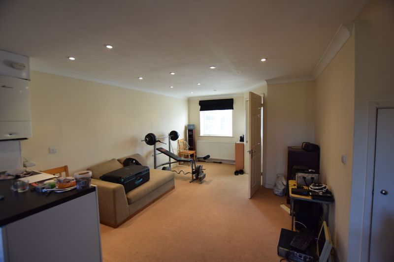 Property photo 2 of 7 Photo 2