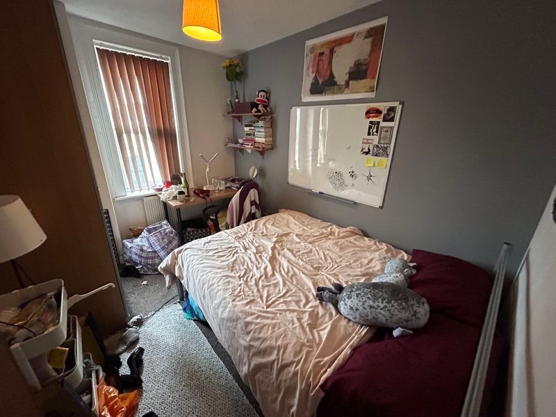 Property photo 3 of 10 Photo 6