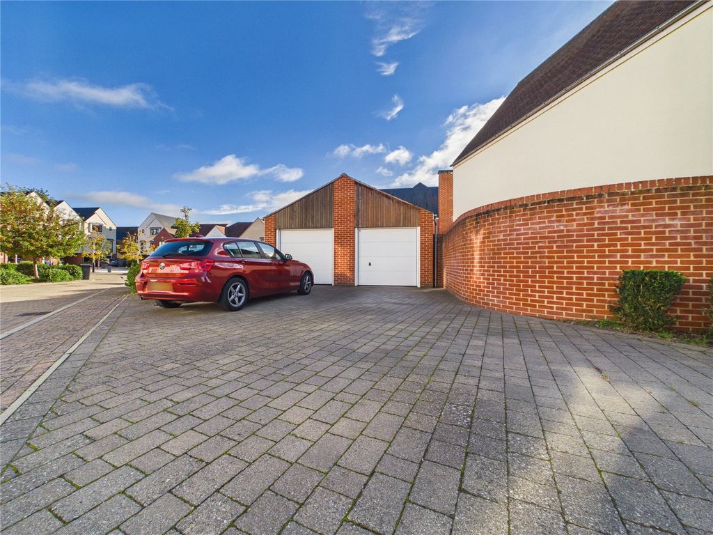 Property photo 2 of 15 Picture No. 03
