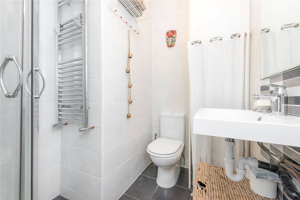 Property photo 3 of 4 Picture No. 07