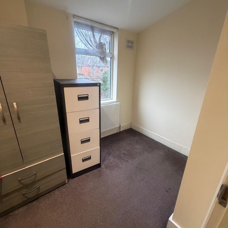 Property photo 3 of 7 Gallery