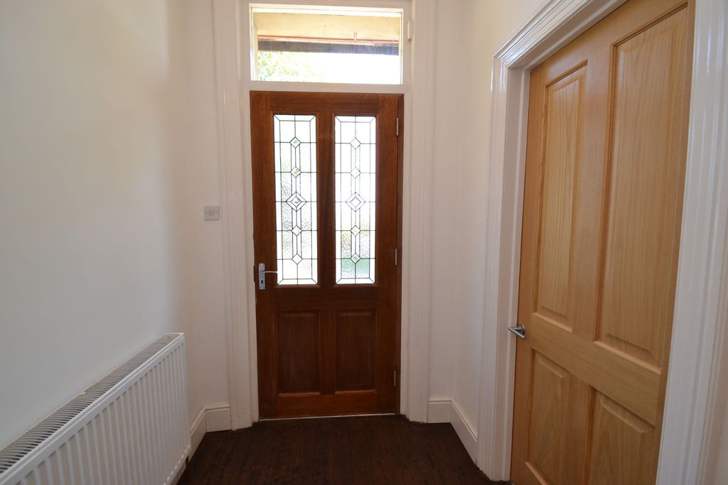 Property photo 3 of 30 Photograph 3