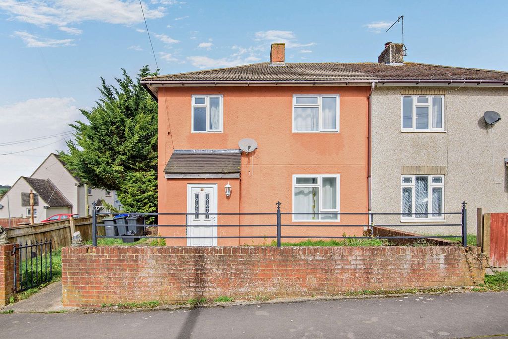 Property photo 1 of 23