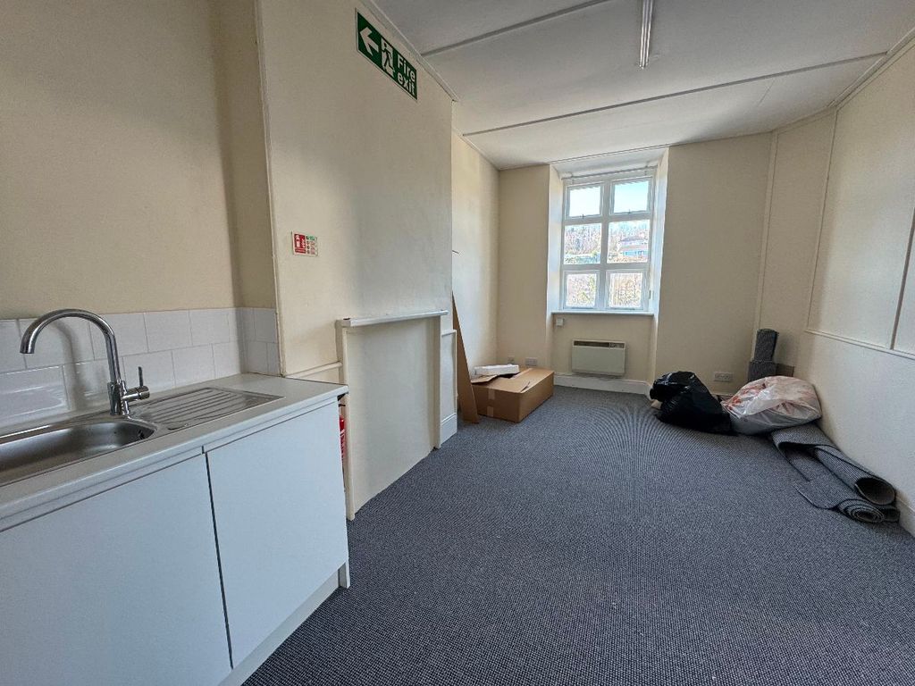 Property photo 2 of 2