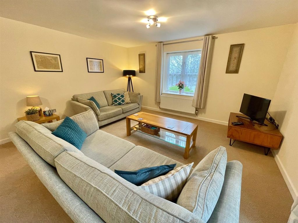 Property photo 3 of 11 Img_0775.Jpg